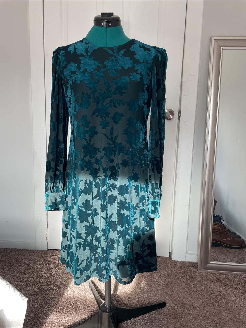 Calvin Klein Teal Floral Long-Sleeve Shift Dress